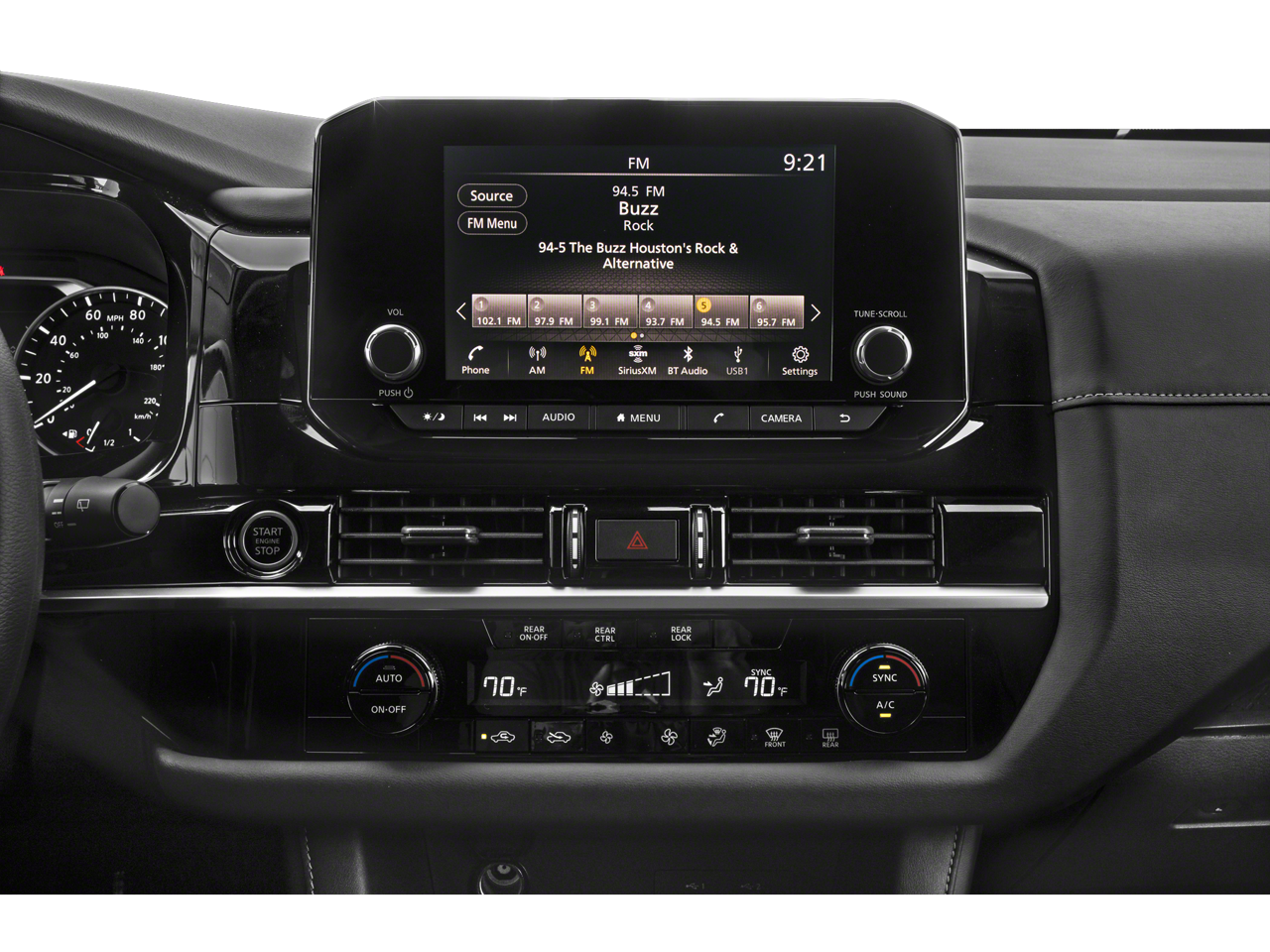 2023 Nissan Pathfinder SL 4WD