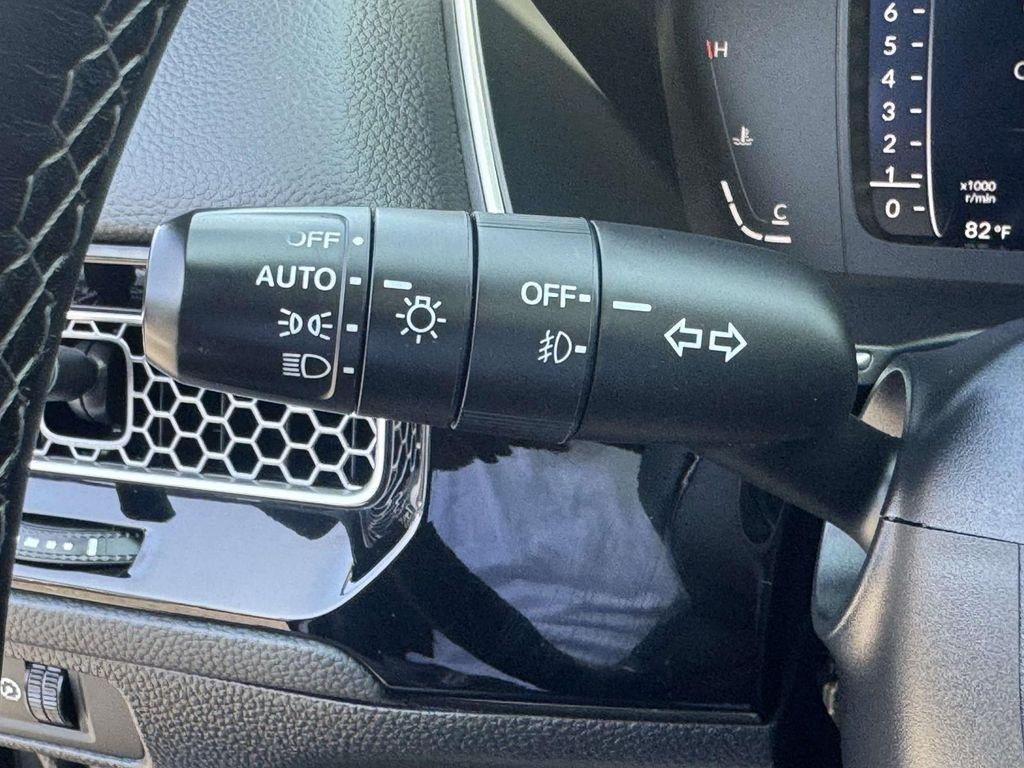 2024 Honda Civic Hatchback Sport Touring - Photo 22