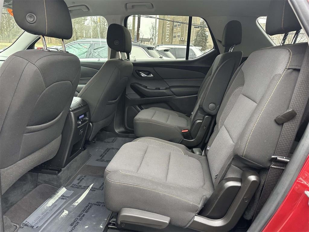 2021 Chevrolet Traverse AWD LT Cloth