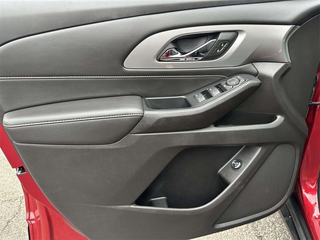 2021 Chevrolet Traverse AWD LT Cloth