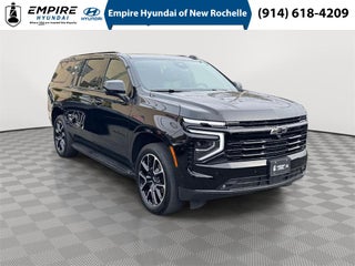2025 Chevrolet Suburban 4WD RST