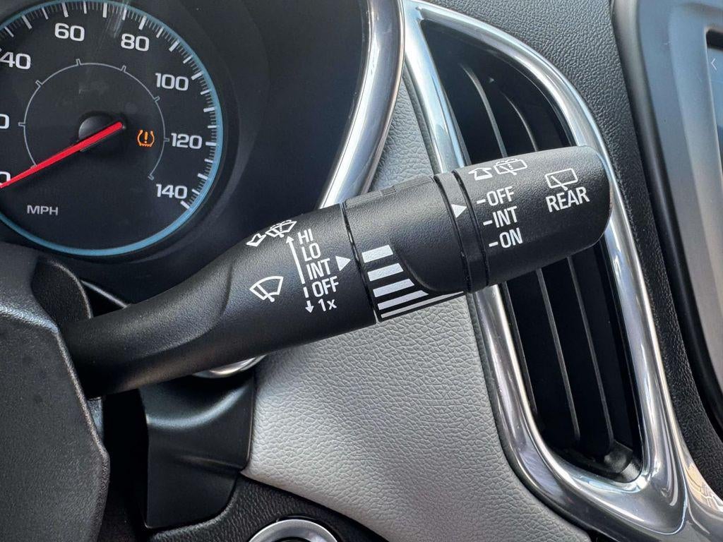 2020 Chevrolet Equinox FWD LS