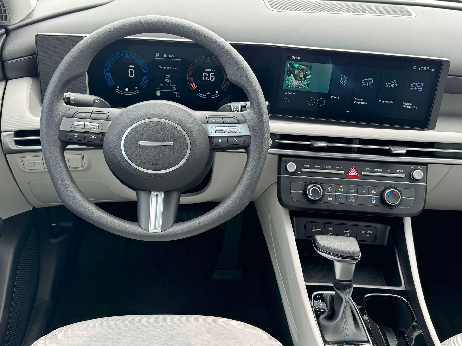 2025 Hyundai TUCSON SE