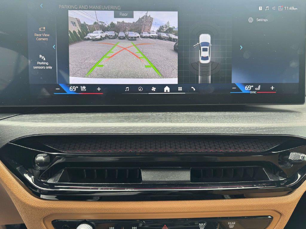 2026 BMW 330i xDrive NA