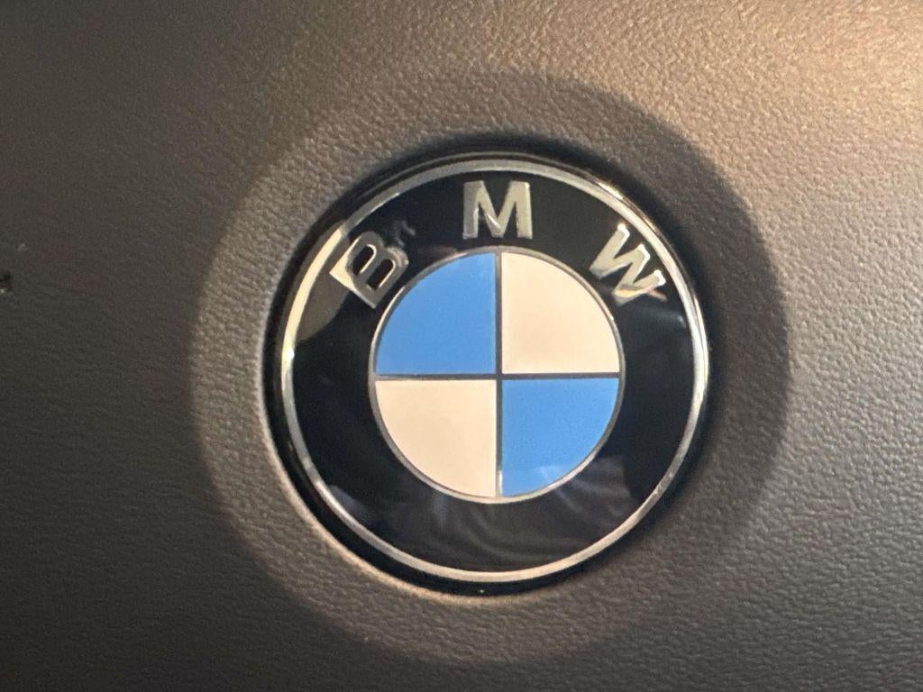 2026 BMW 3 Series 330i - Photo 32
