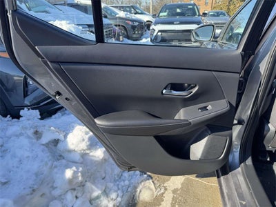 2022 Nissan Sentra SV Xtronic CVT