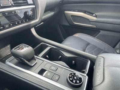 2023 Nissan Pathfinder Platinum 4WD