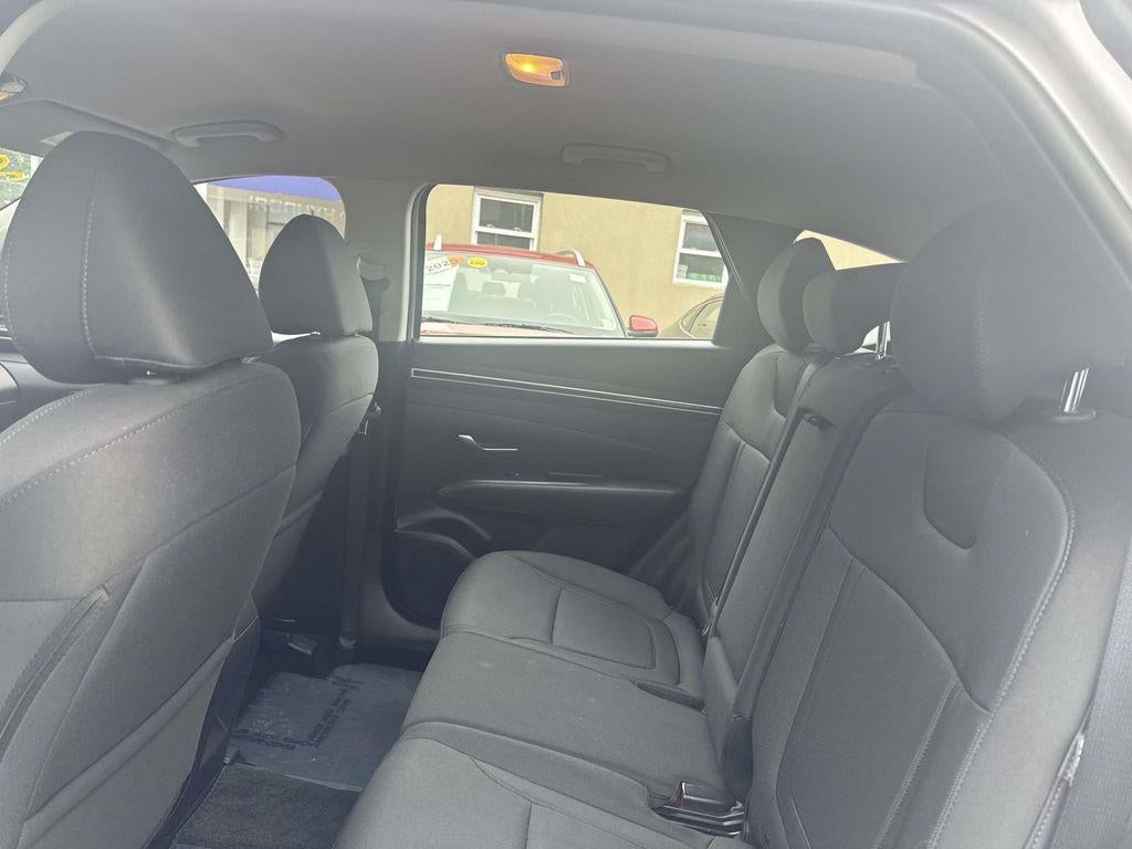 2024 Hyundai TUCSON SE