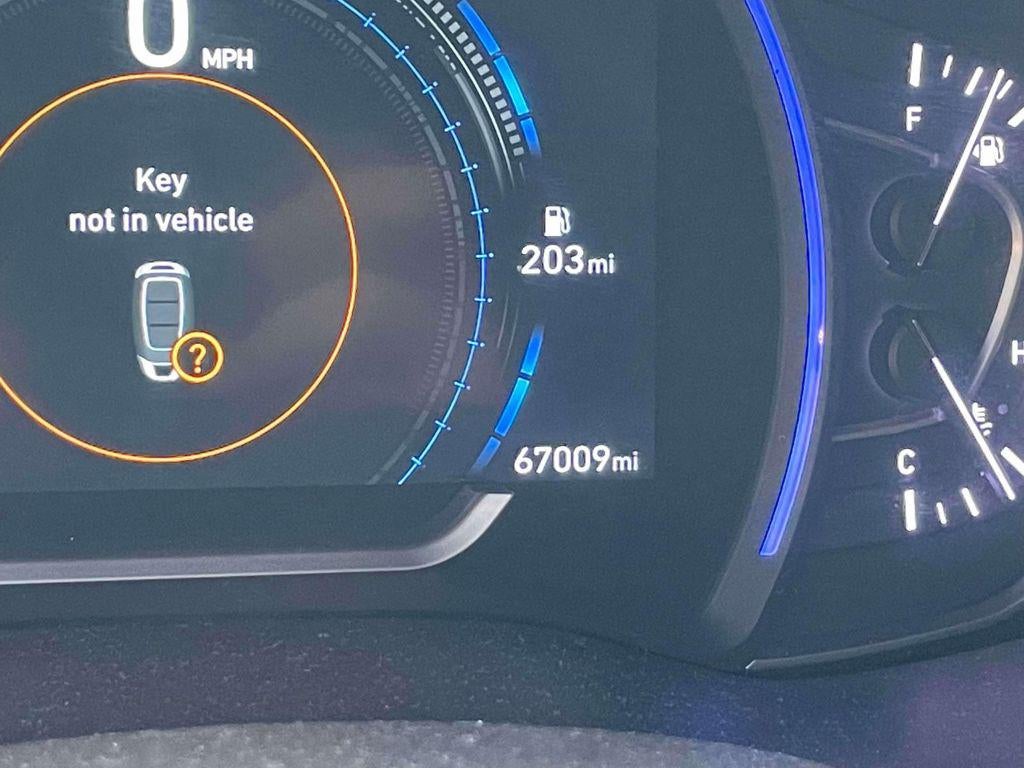 2019 Hyundai SANTA FE SEL Plus