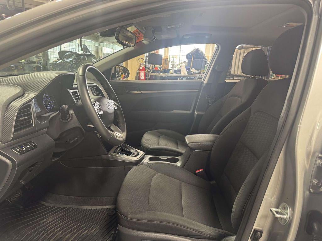 2020 Hyundai Elantra Value Edition - Photo 16
