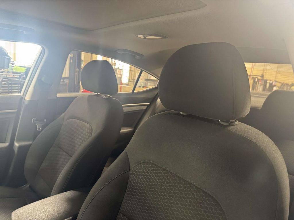 2020 Hyundai Elantra Value Edition - Photo 17
