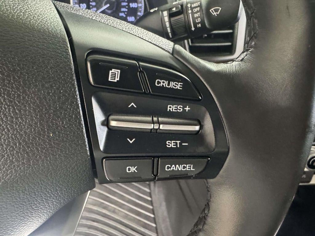 2020 Hyundai Elantra Value Edition - Photo 20