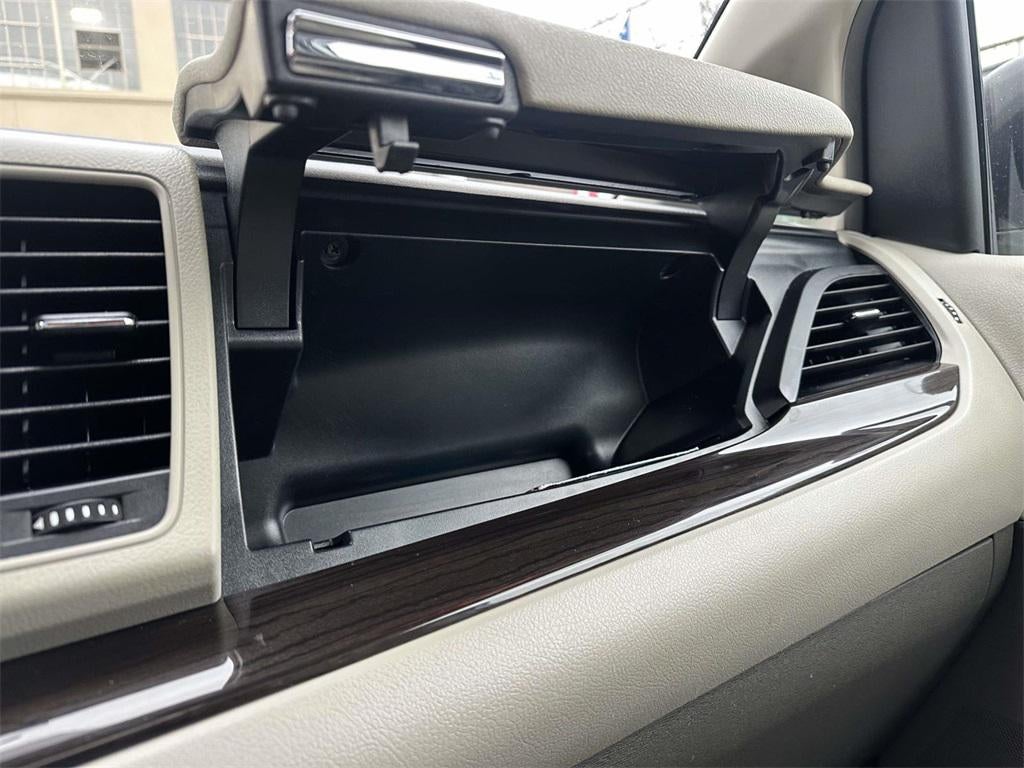 2019 Toyota Sienna XLE 7 Passenger