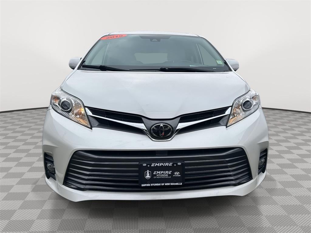 2019 Toyota Sienna XLE 7 Passenger