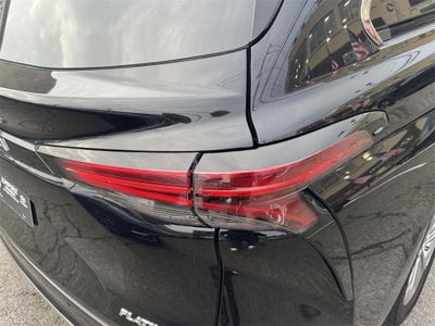 2023 Toyota Sienna Platinum