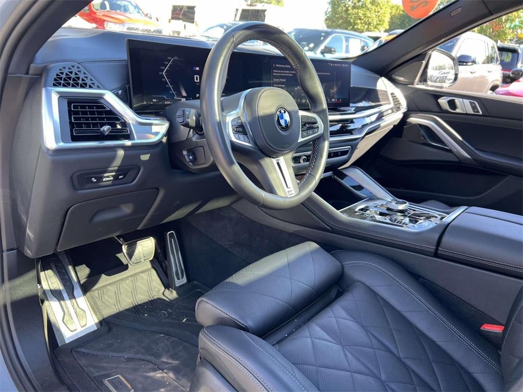 2024 BMW X6 M60i