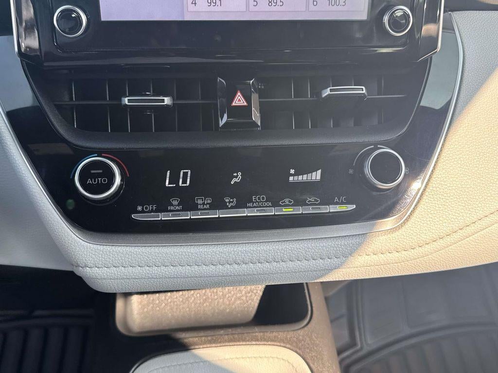 2020 Toyota Corolla SE - Photo 25