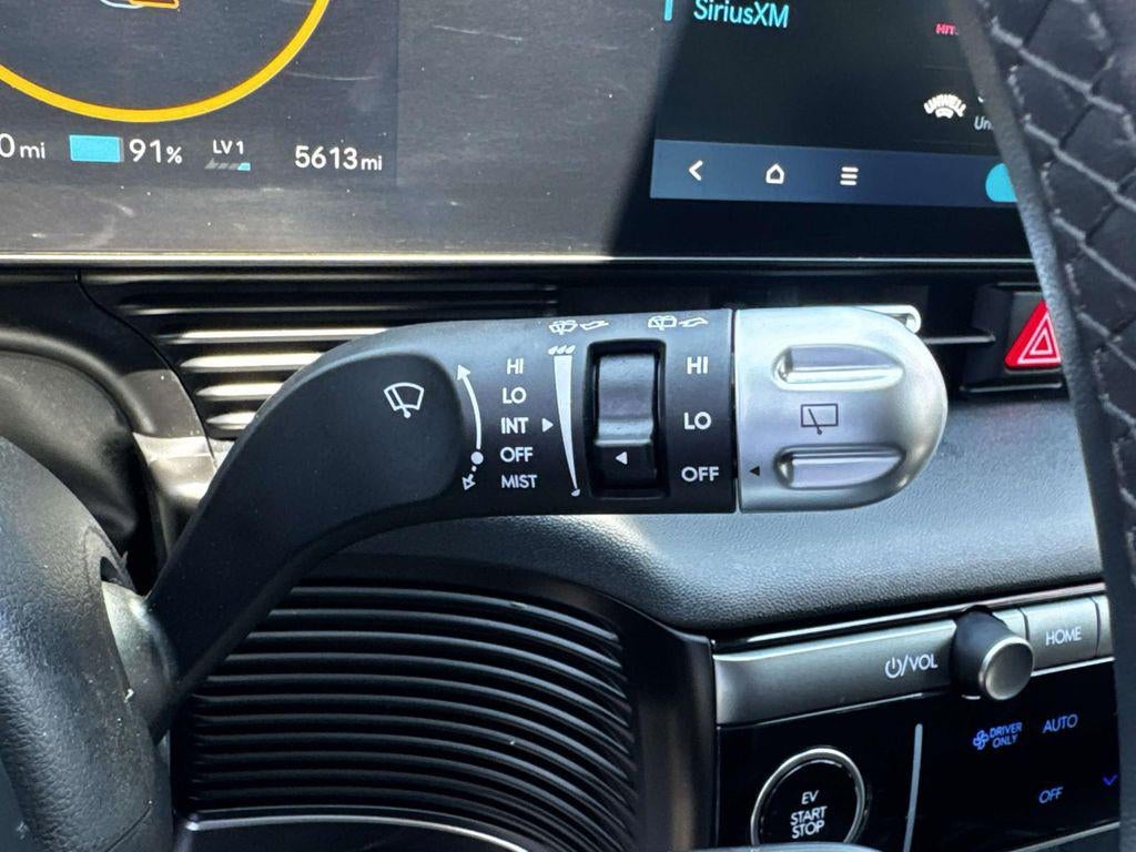 2025 Hyundai IONIQ 5 SEL