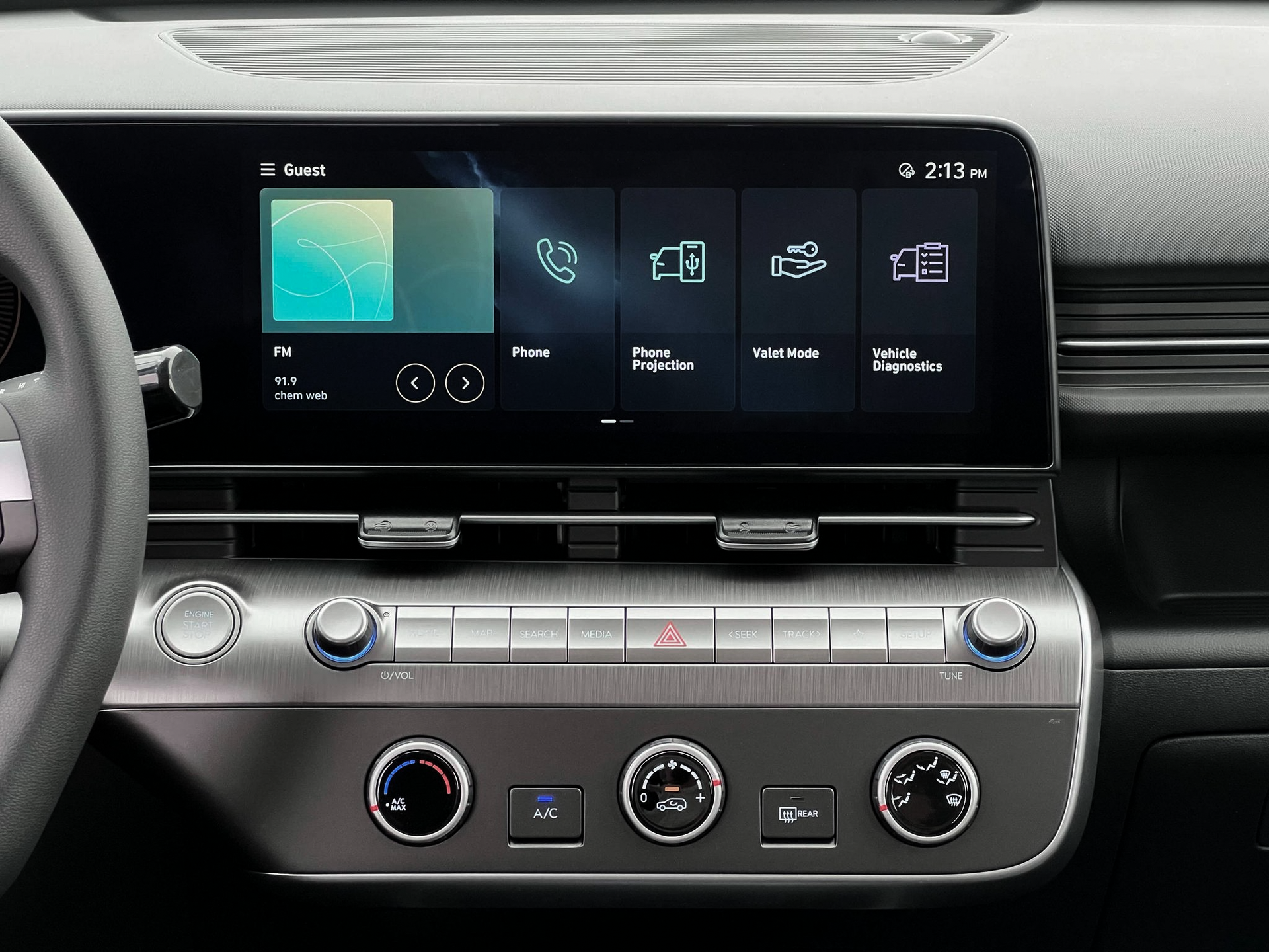 2024 Hyundai KONA SE