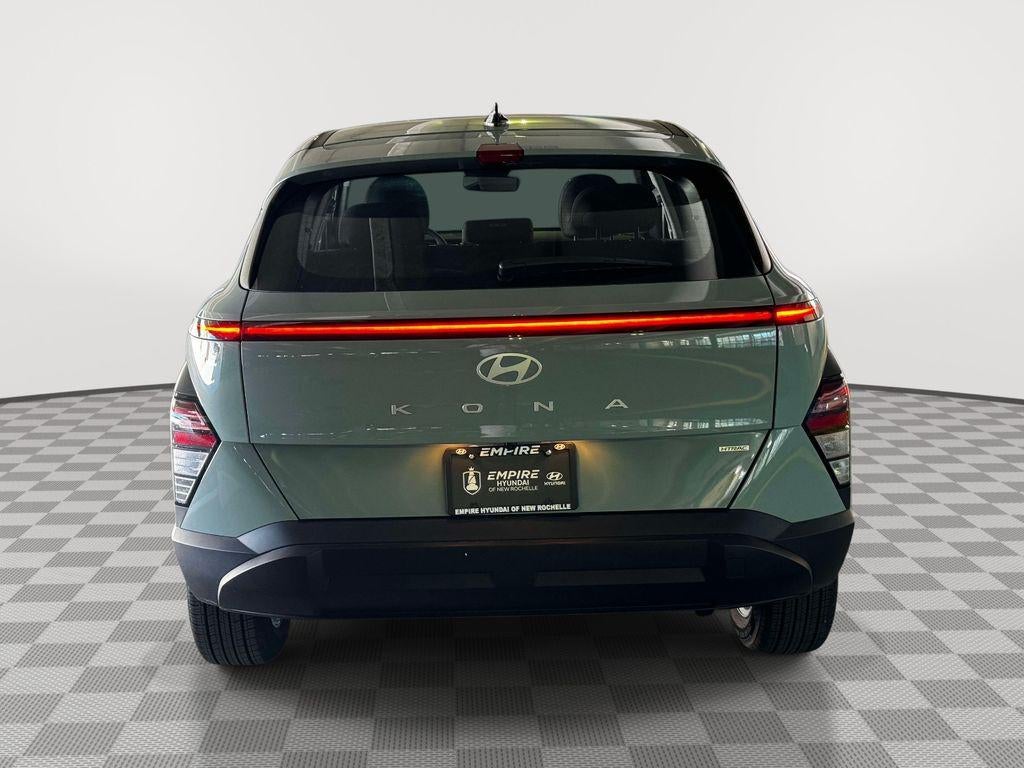 2026 Hyundai KONA SE