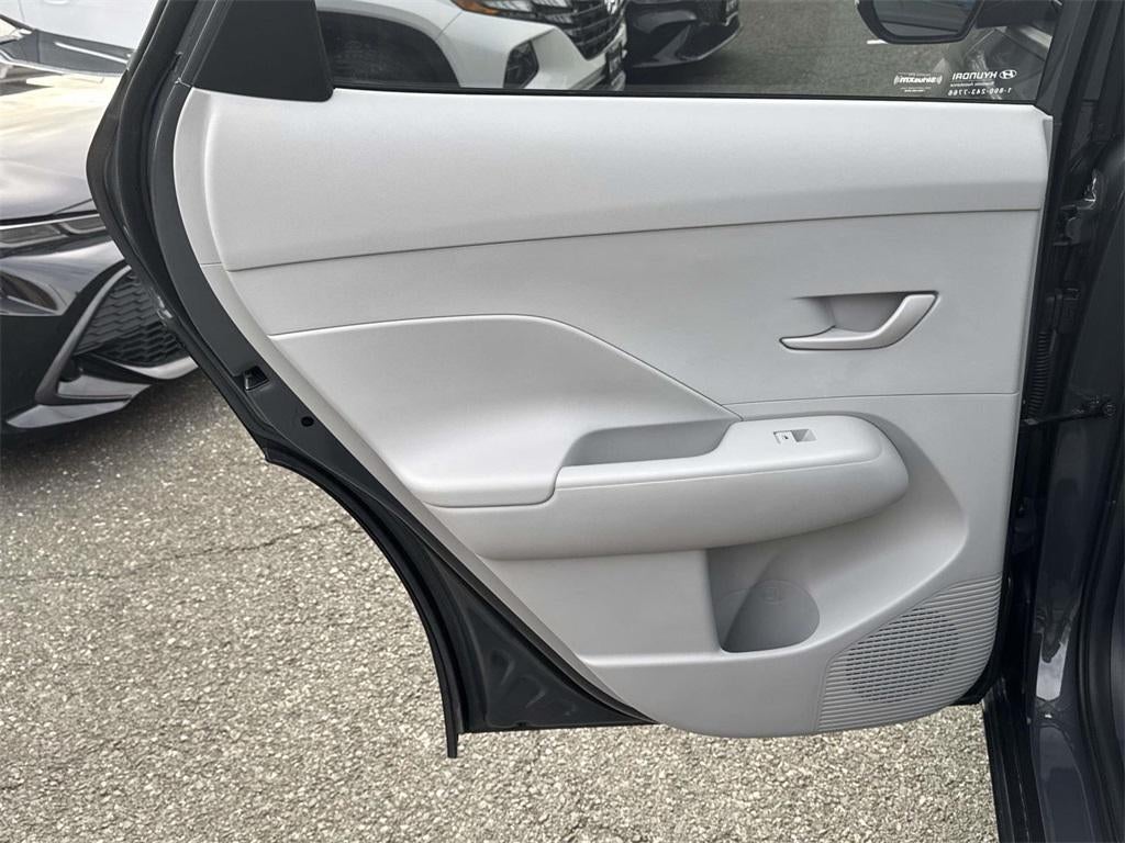 2025 Hyundai KONA SEL