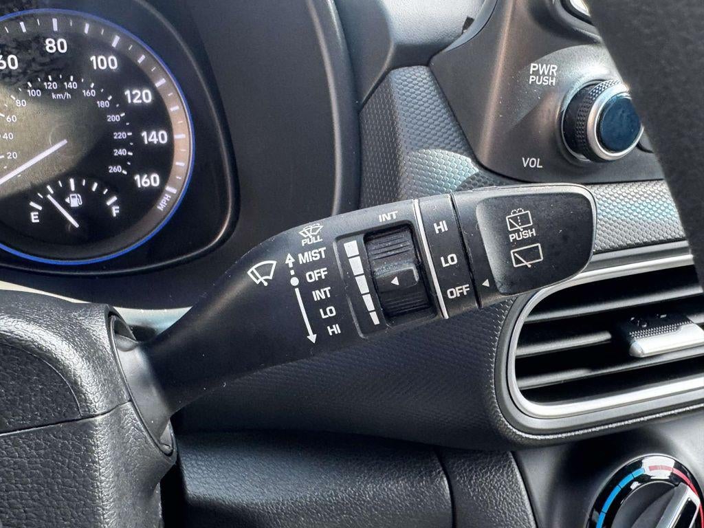 2021 Hyundai KONA SE