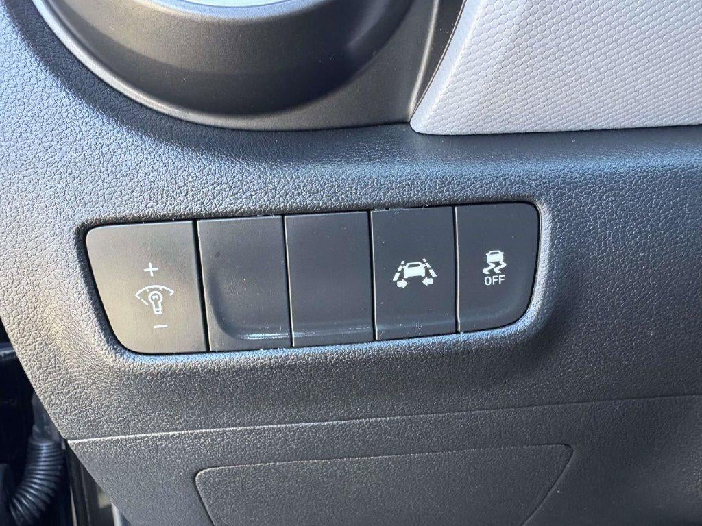 2021 Hyundai KONA SE