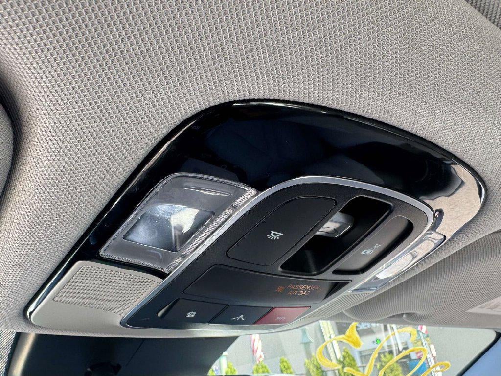 2023 Hyundai SONATA HYBRID Limited