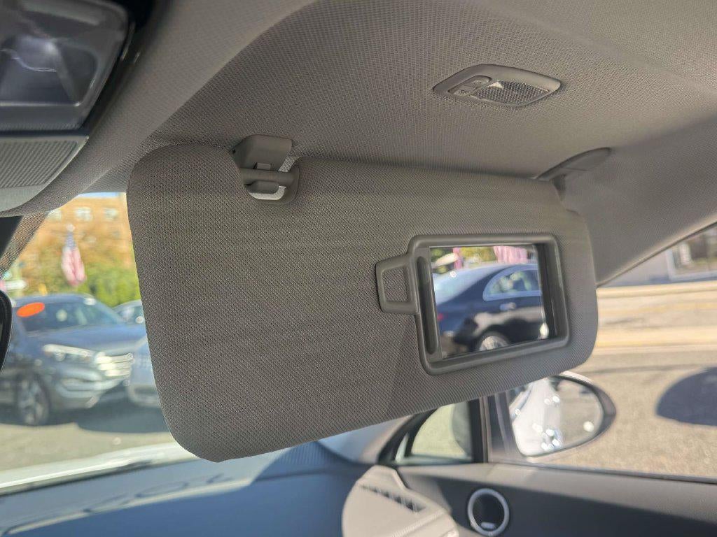 2023 Hyundai SONATA HYBRID Limited