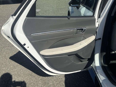 2023 Hyundai SONATA HYBRID Limited