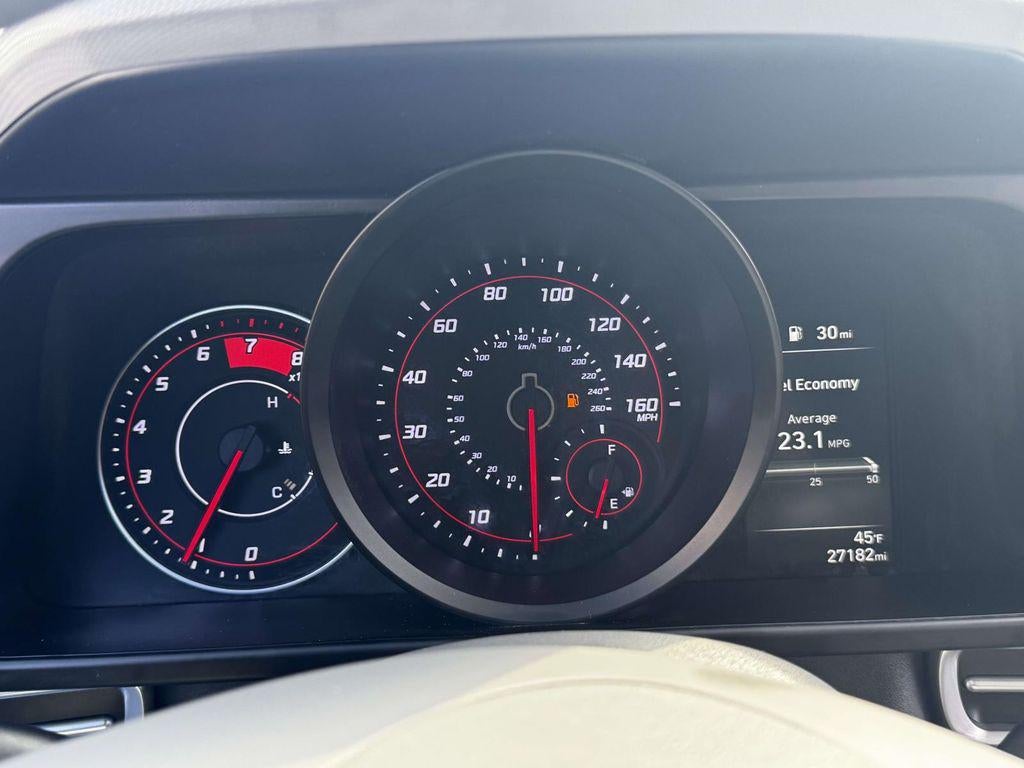 2023 Hyundai ELANTRA SEL