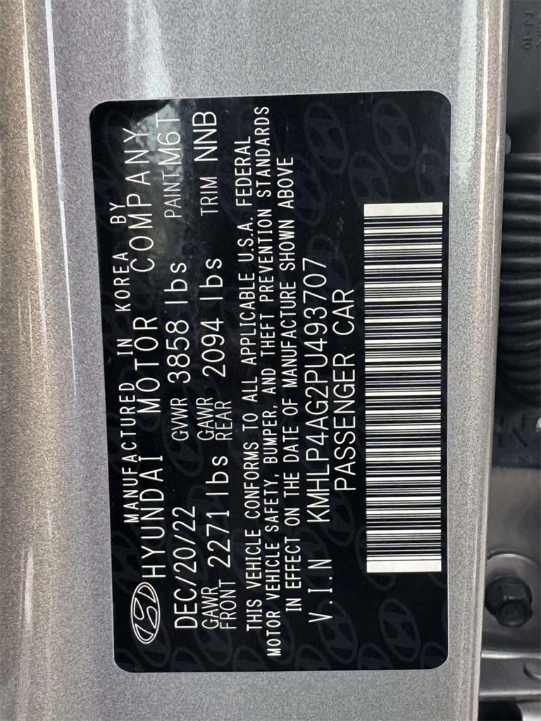 2023 Hyundai ELANTRA Limited