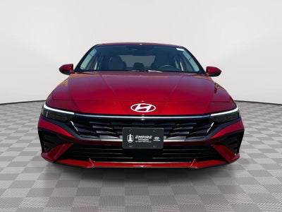 2025 Hyundai ELANTRA Limited