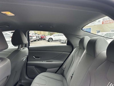 2023 Hyundai ELANTRA SEL