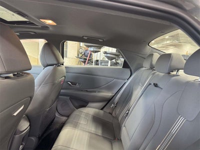 2025 Hyundai ELANTRA SEL Convenience
