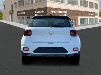 2026 Hyundai VENUE SEL W/Two-Tone Roof
