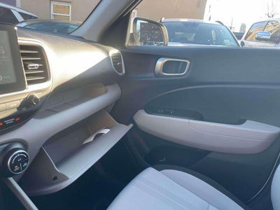 2023 Hyundai VENUE SEL