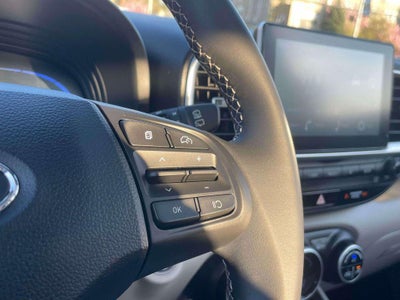 2024 Hyundai VENUE SEL