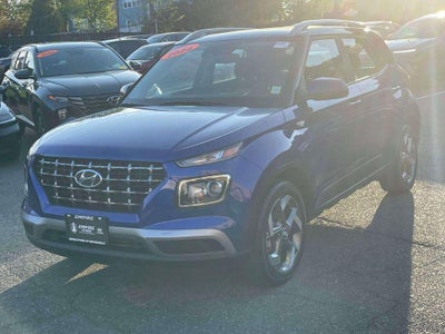 2024 Hyundai VENUE SEL