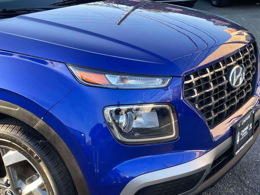 2024 Hyundai VENUE SEL