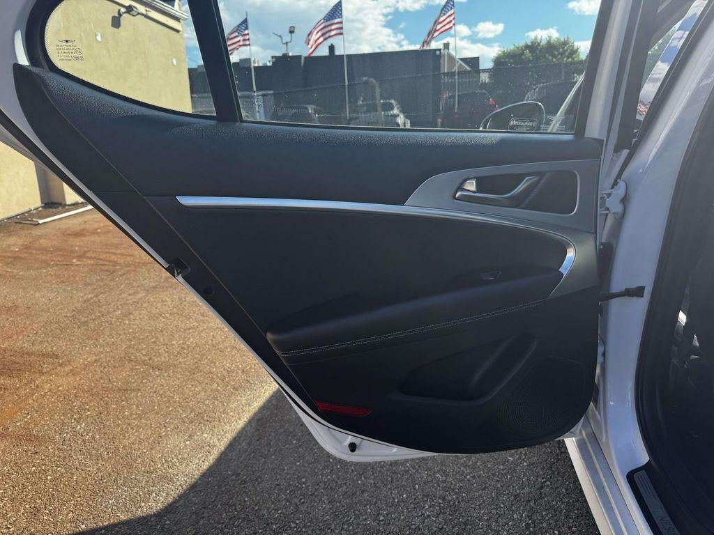 2019 Genesis G70 2.0T Advanced