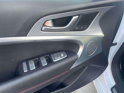 2023 Genesis G70 2.0T AWD