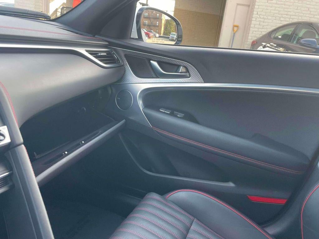 2023 Genesis G70 2.0T AWD