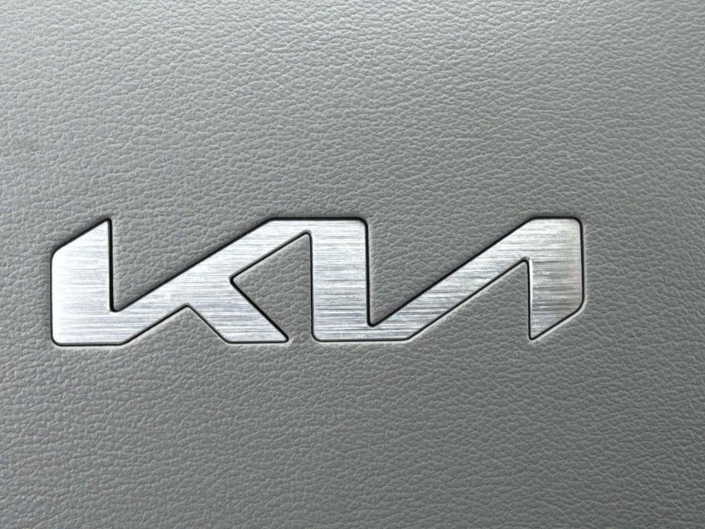 2023 Kia Niro EV Wind