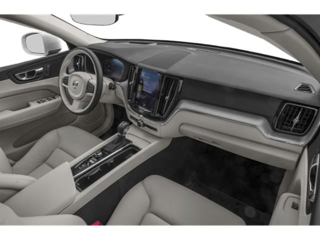 2020 Volvo XC60 T6 Momentum