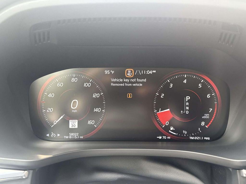 2020 Volvo XC60 T6 Momentum