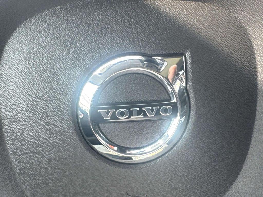 2020 Volvo XC60 T6 Momentum