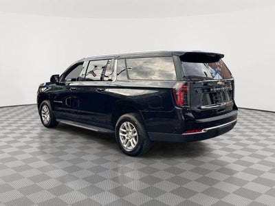 2025 Chevrolet Suburban LT