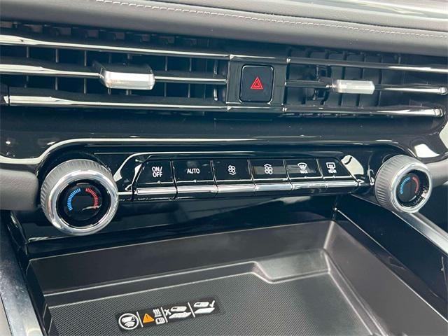 2025 Chevrolet Suburban LT