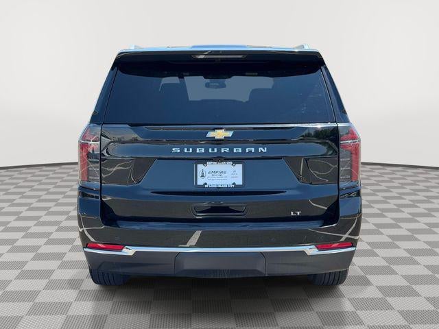 2025 Chevrolet Suburban LT